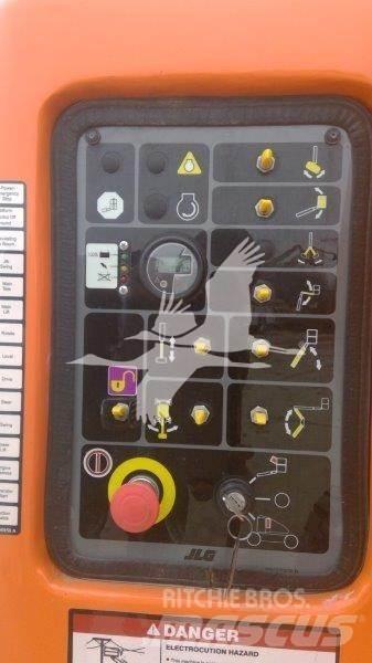 JLG E450AJ 관절형 전동이동 리프트