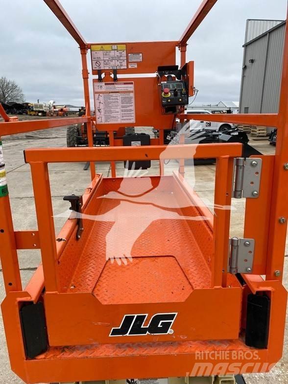 JLG ES1932 가위형 리프트