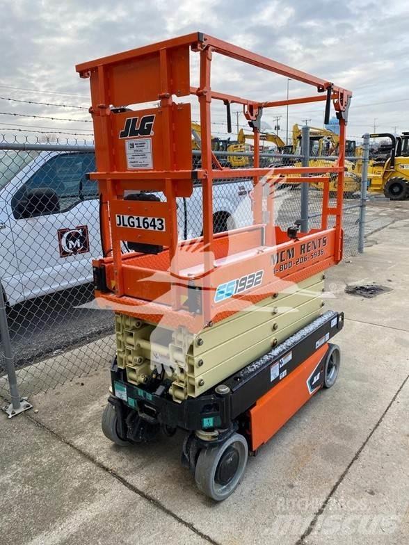 JLG ES1932 가위형 리프트