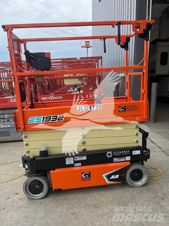 JLG ES1932 가위형 리프트
