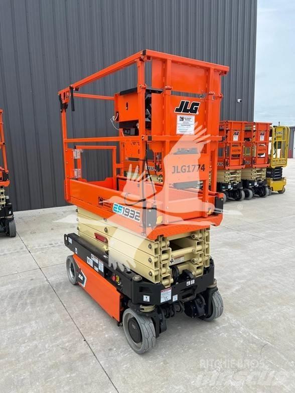 JLG ES1932 가위형 리프트