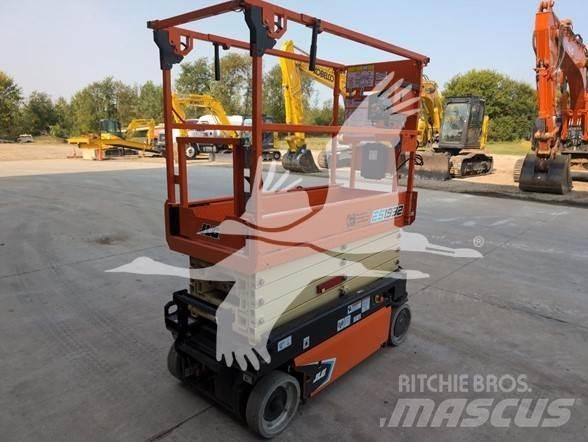 JLG ES1932 가위형 리프트
