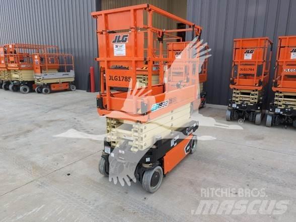 JLG ES1932 가위형 리프트