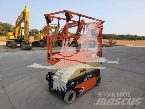JLG ES1932 가위형 리프트