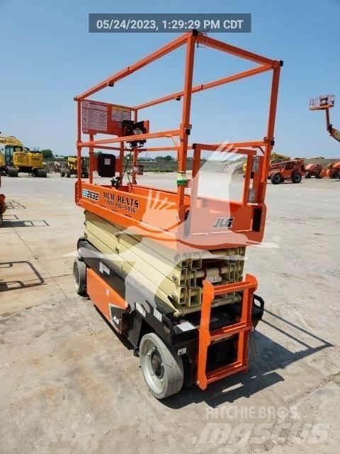 JLG ES2632 가위형 리프트