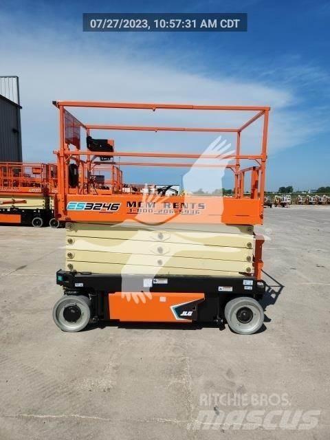 JLG ES3246 가위형 리프트