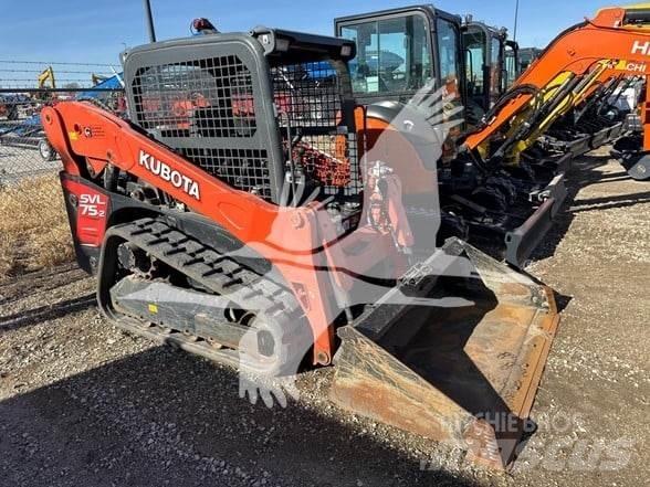 Kubota SVL75-2  스키드로더