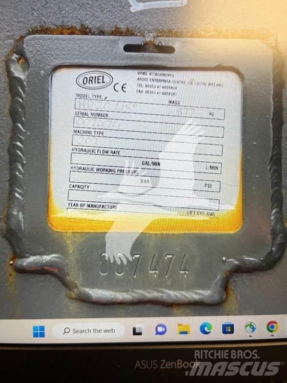  Oriel SY215 버켓