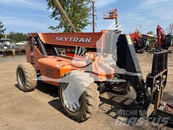 SkyTrak 8042 텔러 핸들러