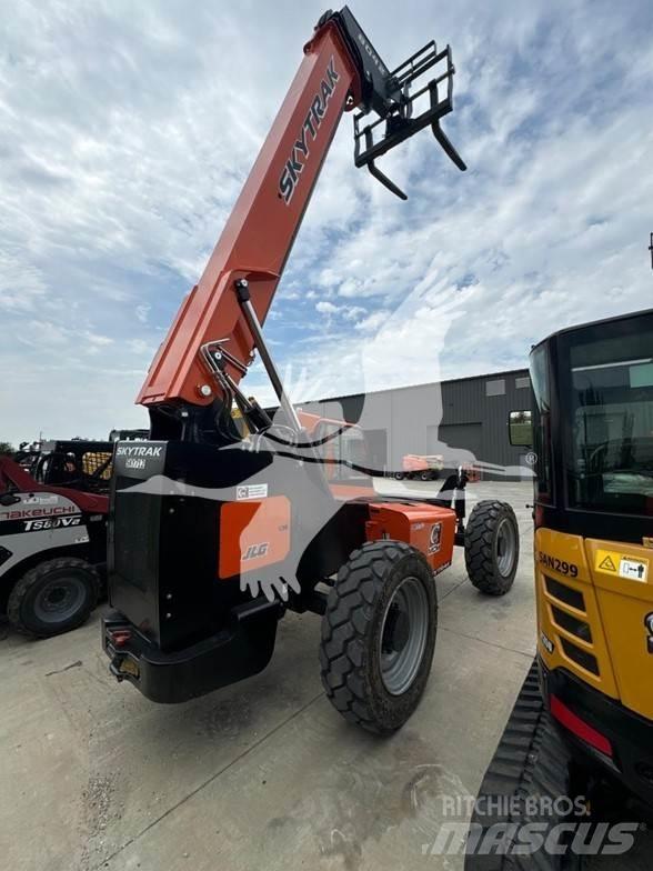 SkyTrak 8042 텔러 핸들러