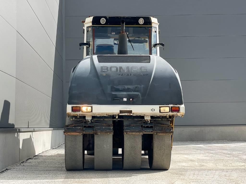 Bomag BW 24 RH 공기 타이어 롤러