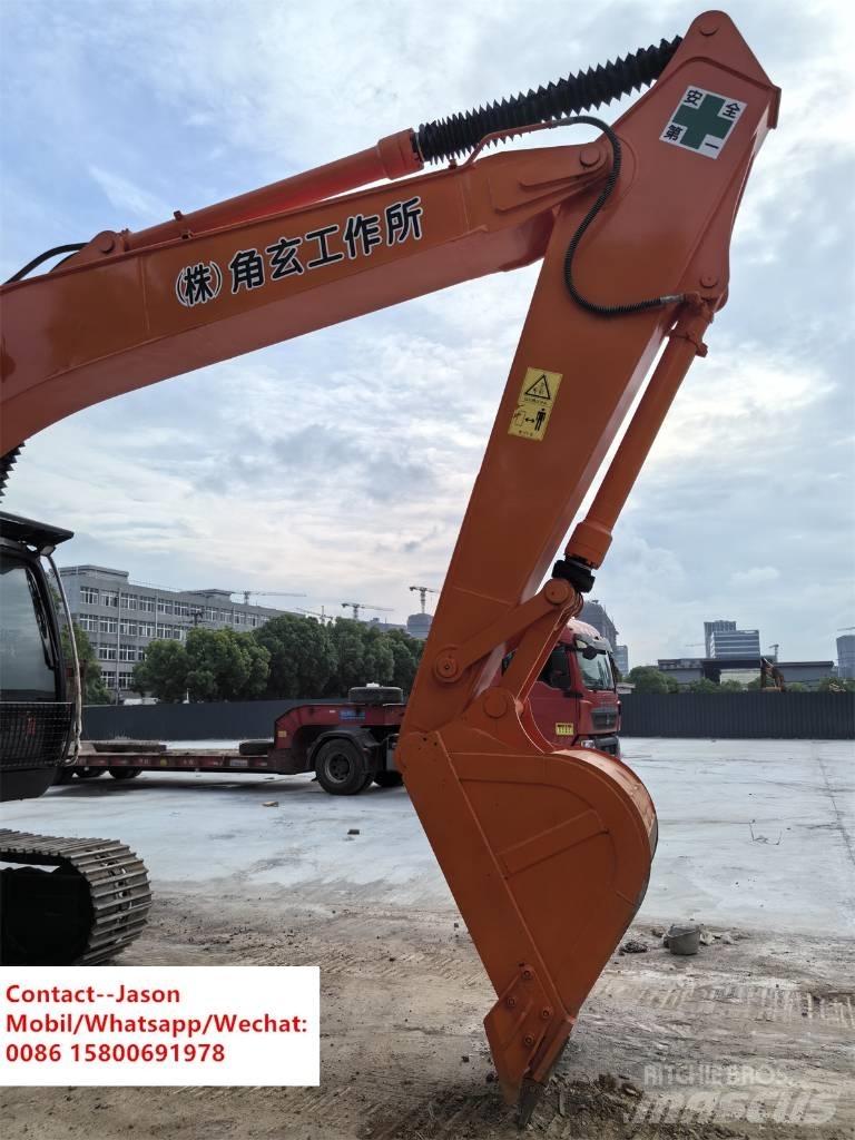 Hitachi ZX 200 대형 굴삭기 29톤 이상