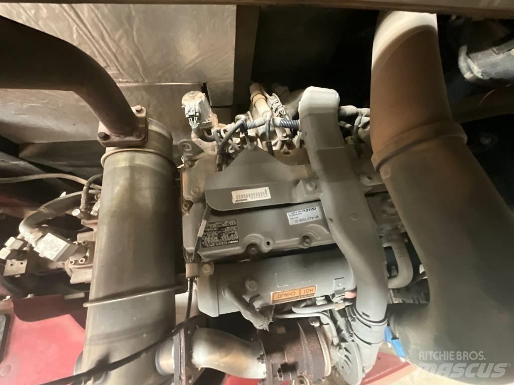 Takeuchi TB 290 중형굴삭기 7톤-28톤