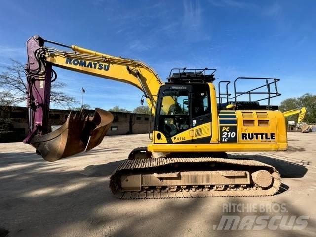 Komatsu PC 210 LC-11 대형 굴삭기 29톤 이상