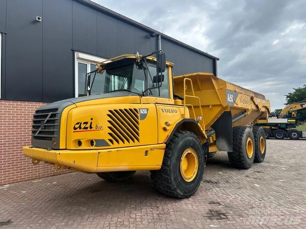 Volvo A25D 연결식 홀러