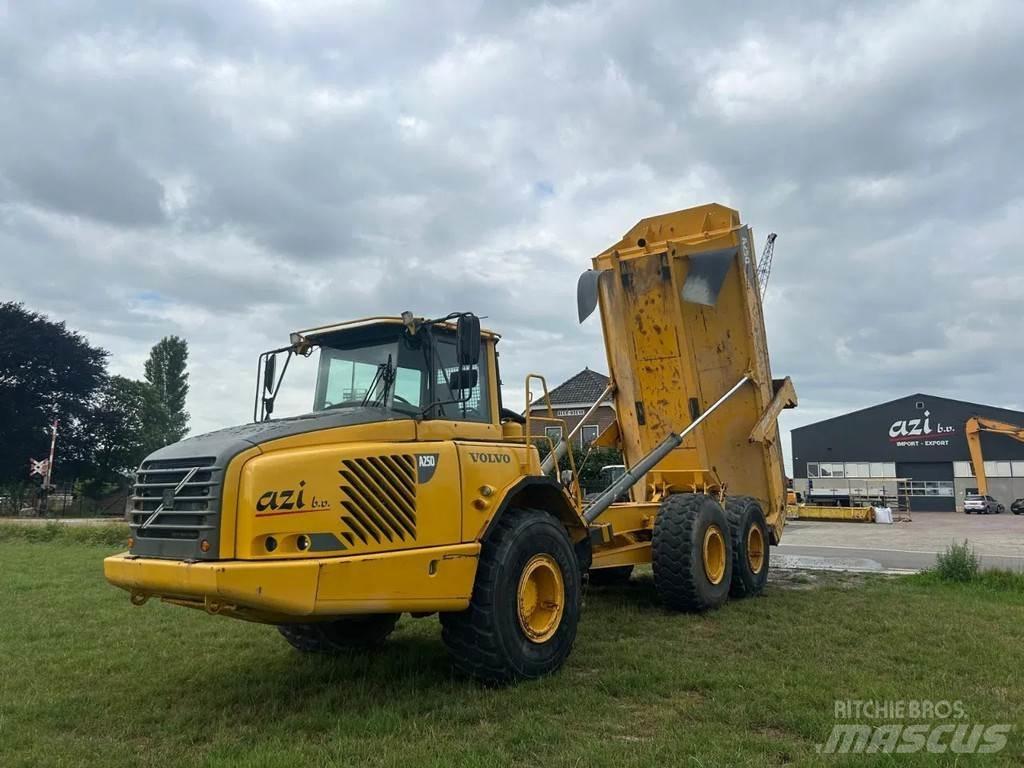 Volvo A25D 연결식 홀러
