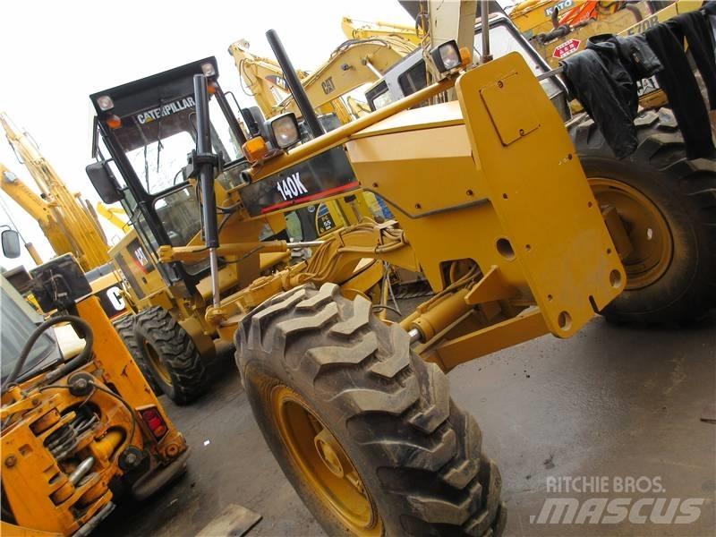 CAT 140 K 그레이더