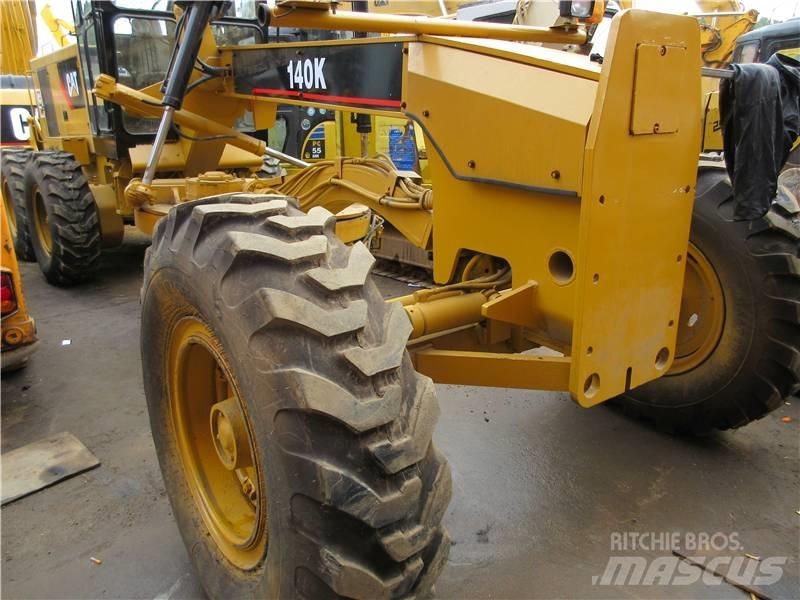CAT 140 K 그레이더
