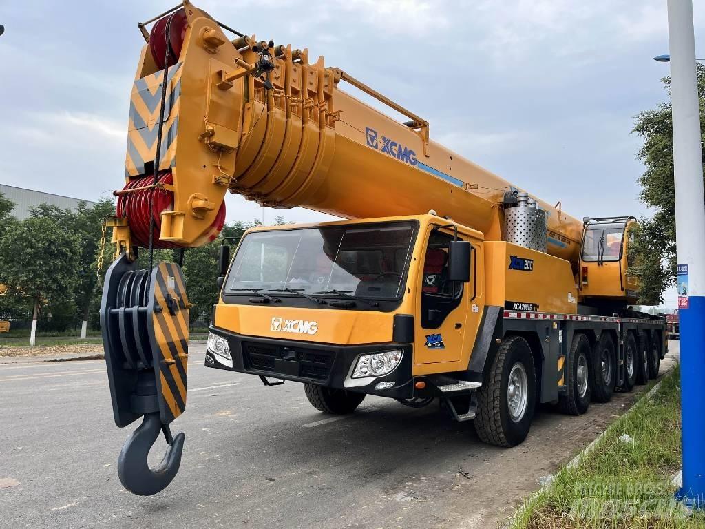 XCMG XCA200 A/T 크레인