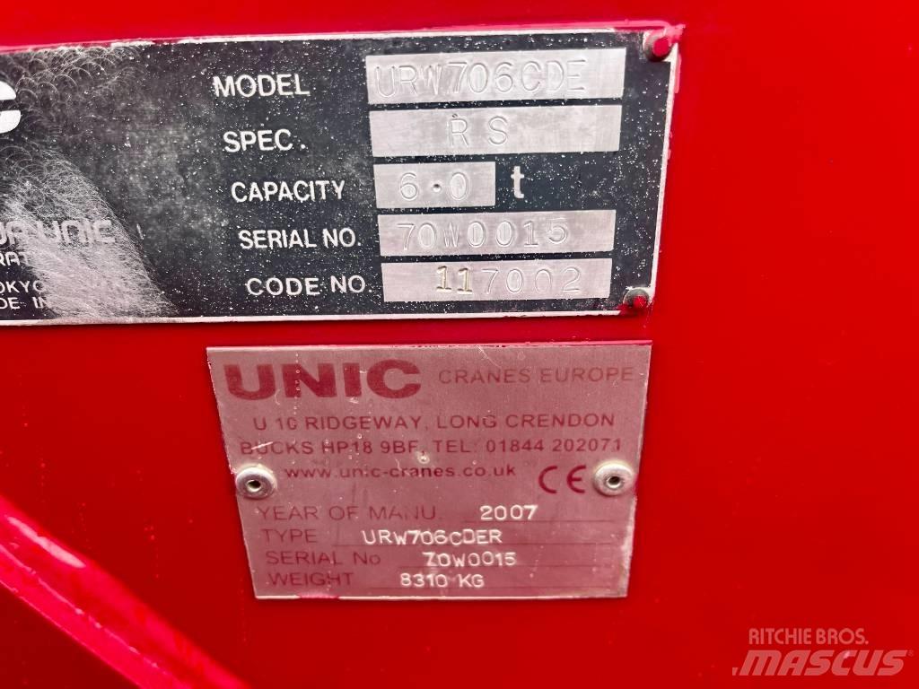 Unic URW 706 미니 크레인