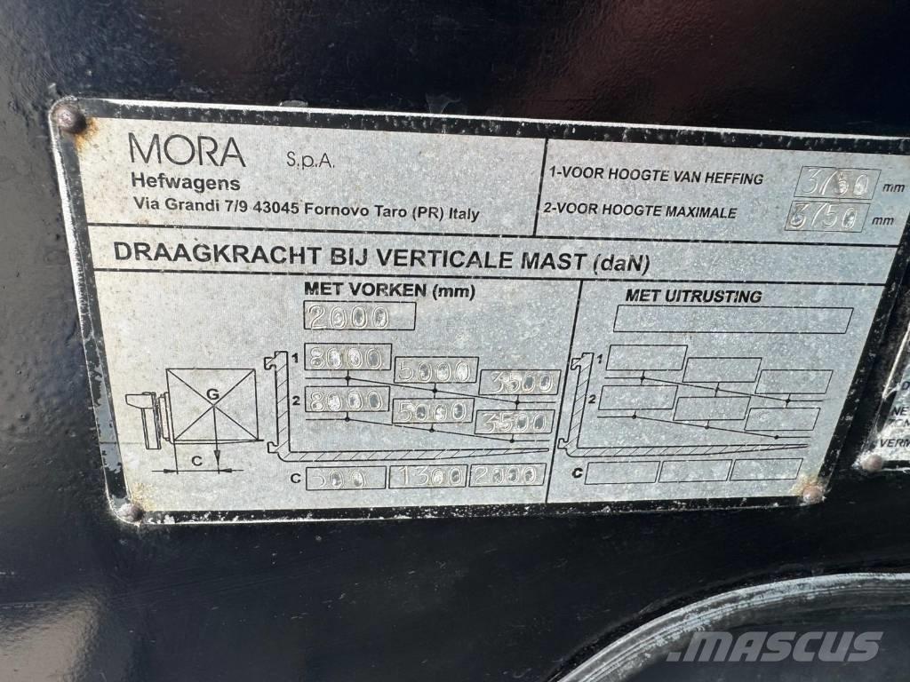 Mora M 80 C 디젤 지게차