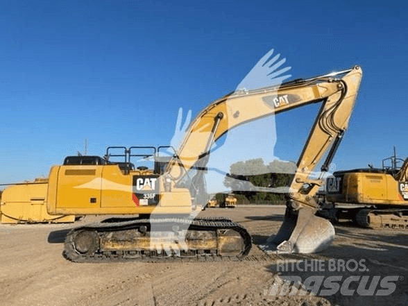 CAT CP56B 싱글 드럼 롤러