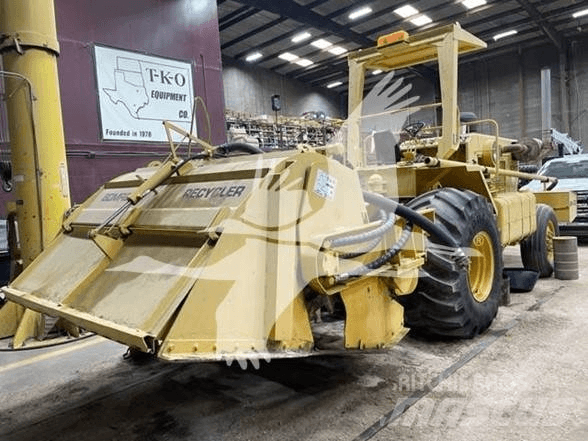 CAT D5K2 LGP 크롤러 도저