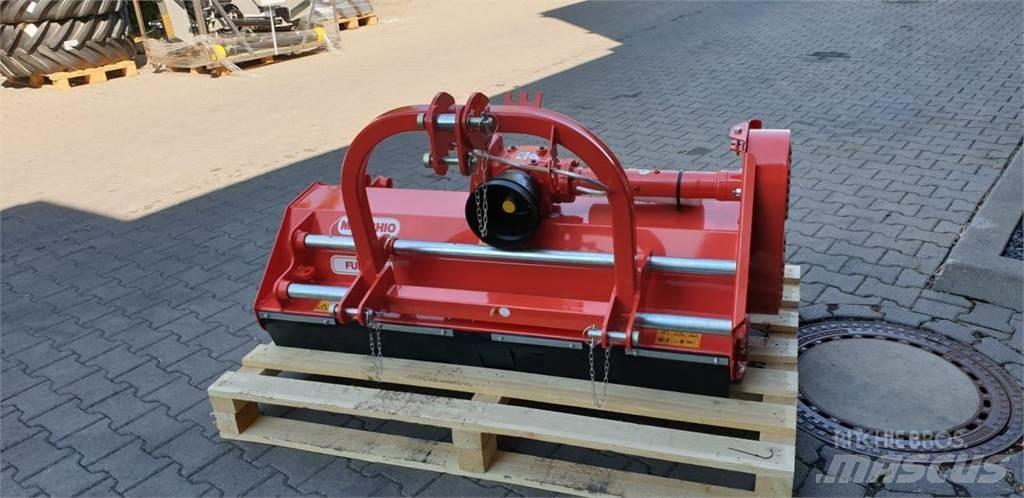 Maschio FURBA 140 목장 제초기 및 토퍼
