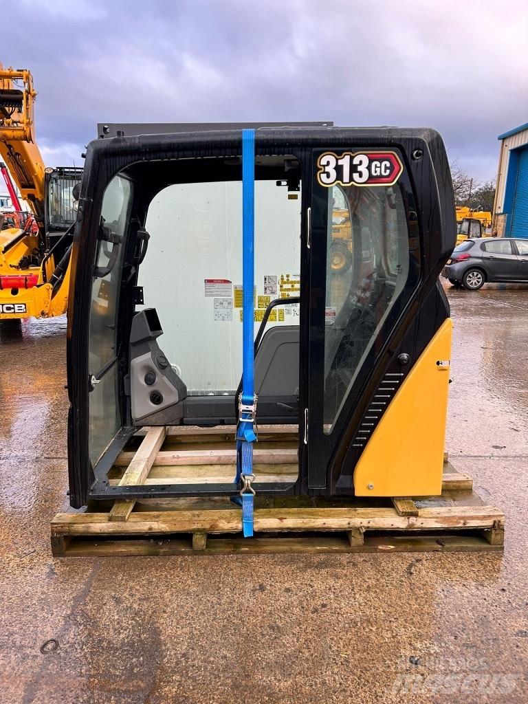 CAT 313 GC Cabin Cab 대형 굴삭기 29톤 이상