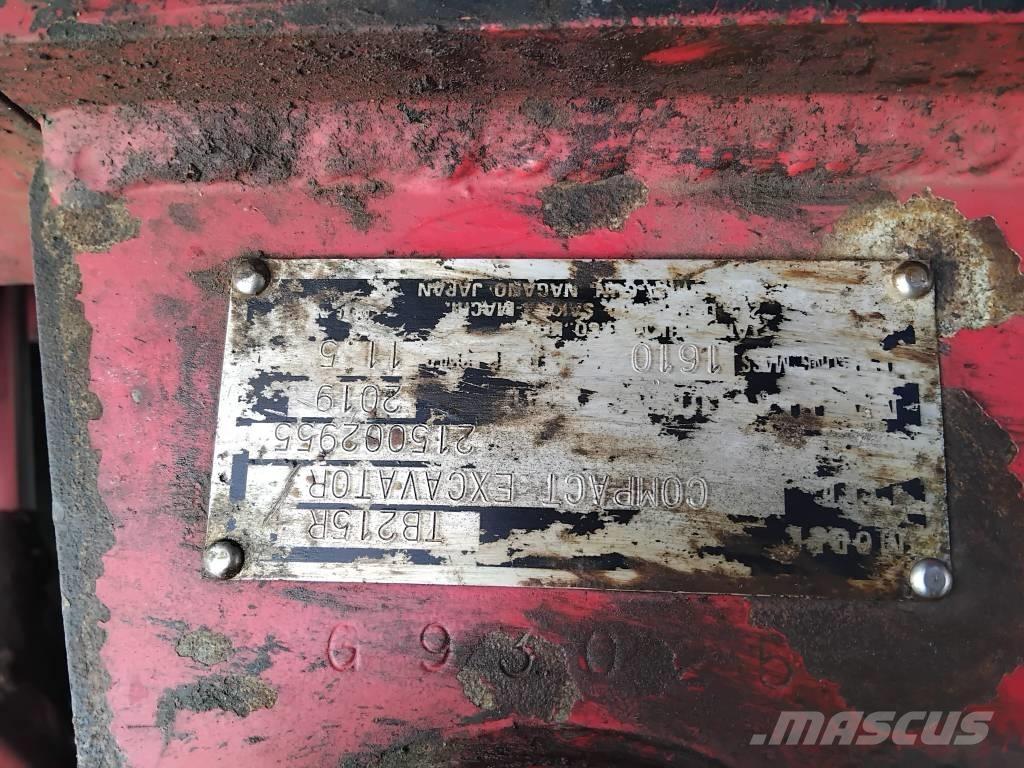 Takeuchi TB 215 R 소형 굴삭기 7톤 미만