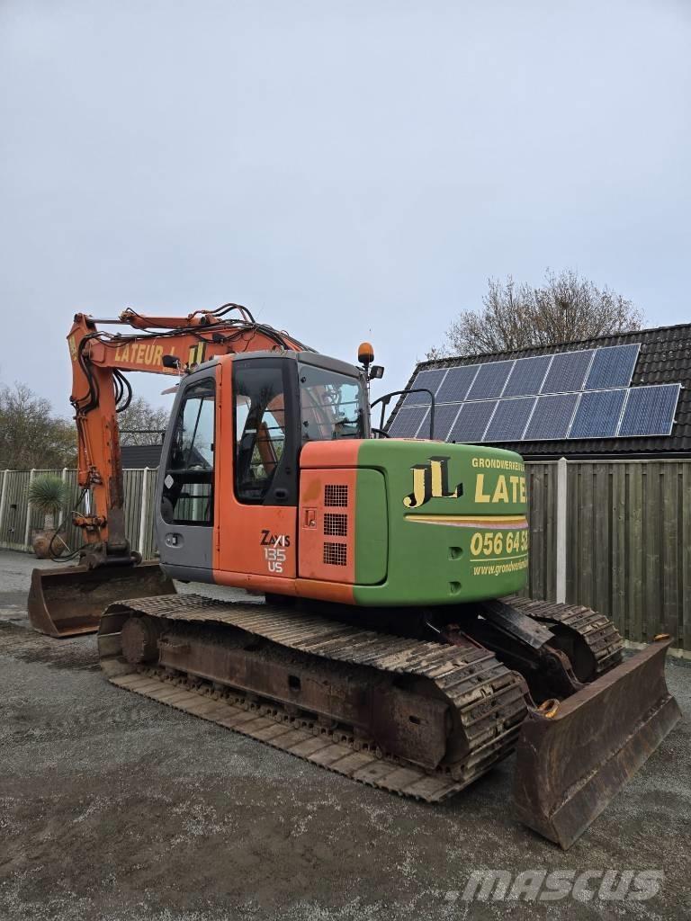 Hitachi ZX 135 US 대형 굴삭기 29톤 이상