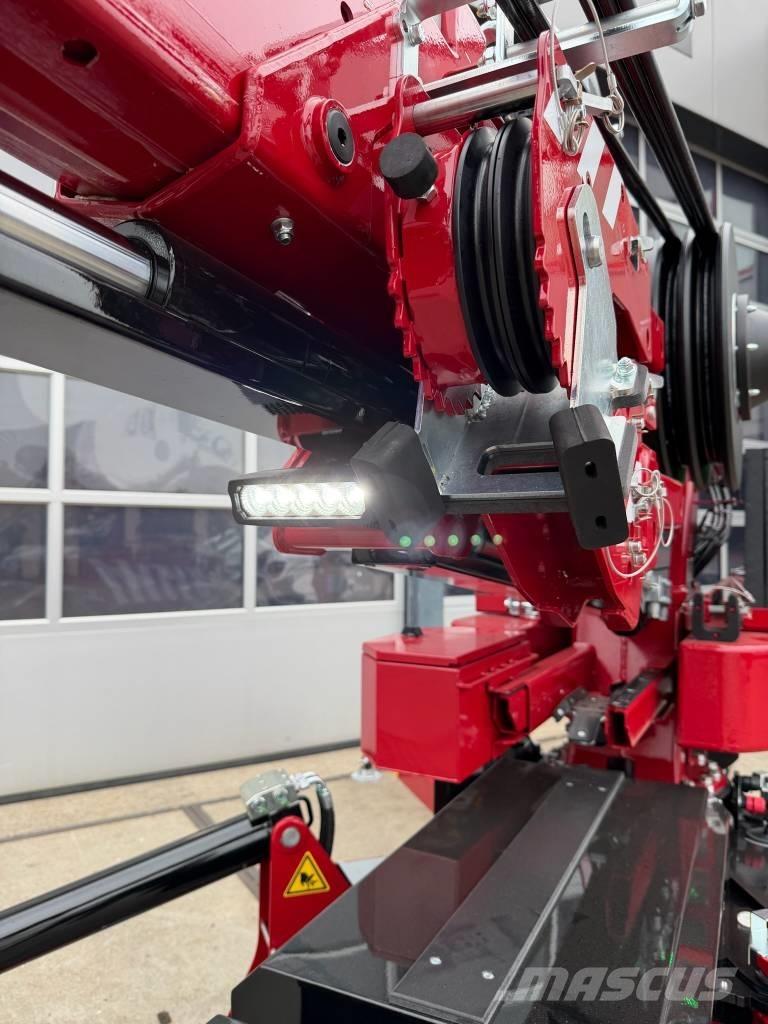 Hoeflon C6e 미니 크레인