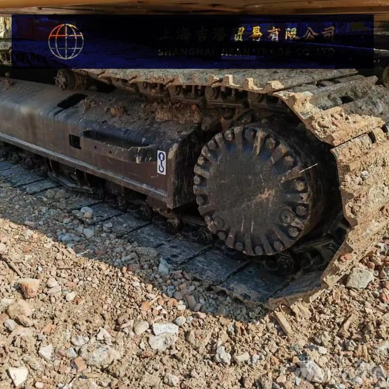 CAT 323 D 대형 굴삭기 29톤 이상