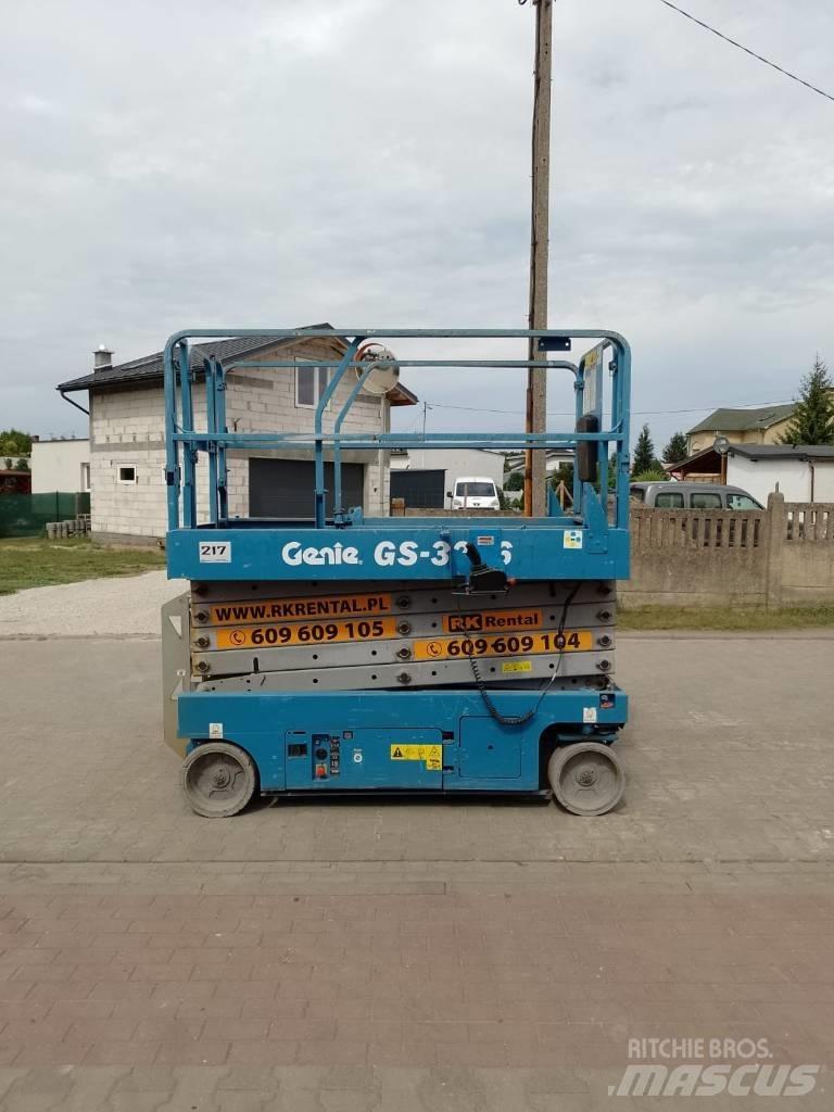 Genie GS 3246 가위형 리프트