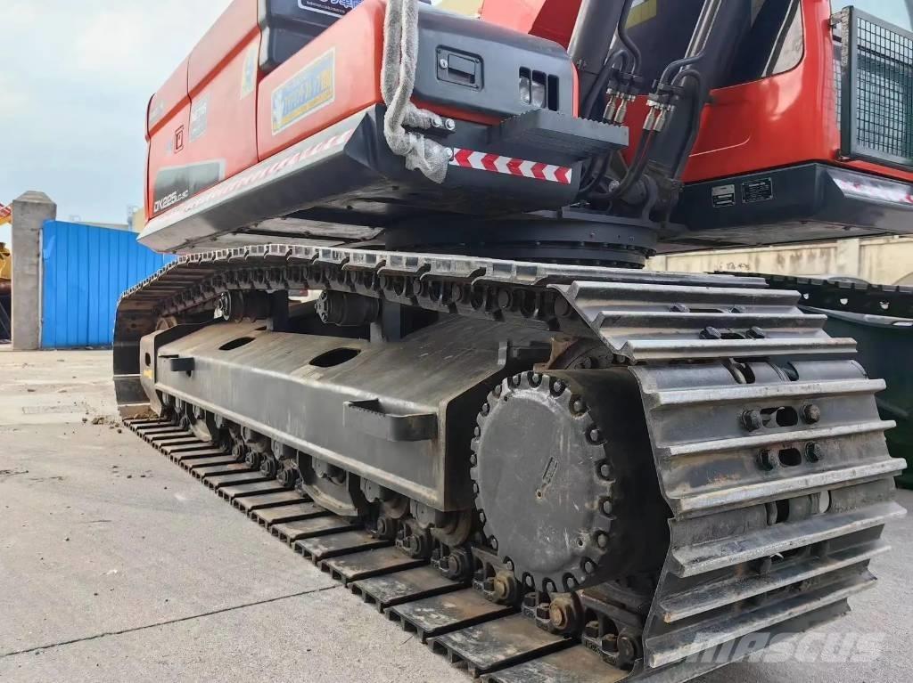 Doosan DX225LC-9C 대형 굴삭기 29톤 이상