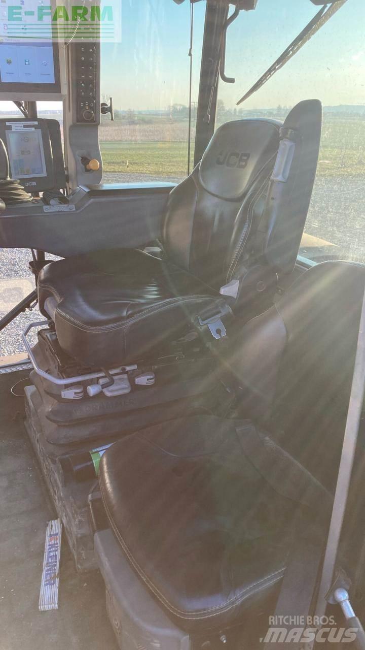 JCB Fastrac 4220 트랙터
