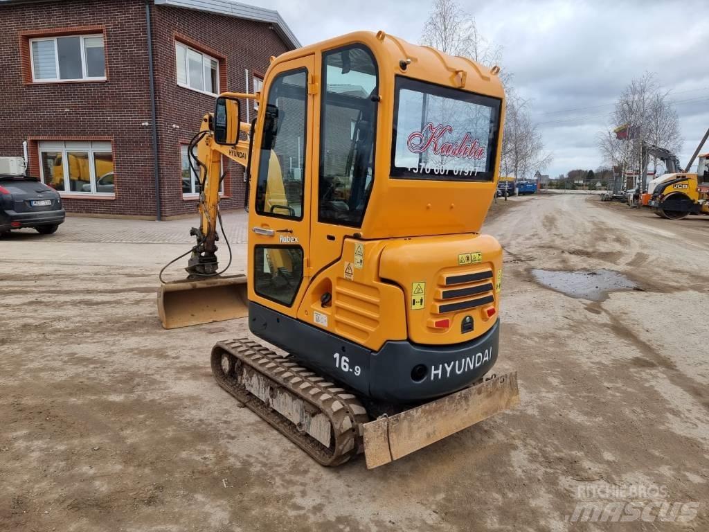 Hyundai R16-9 소형 굴삭기 7톤 미만