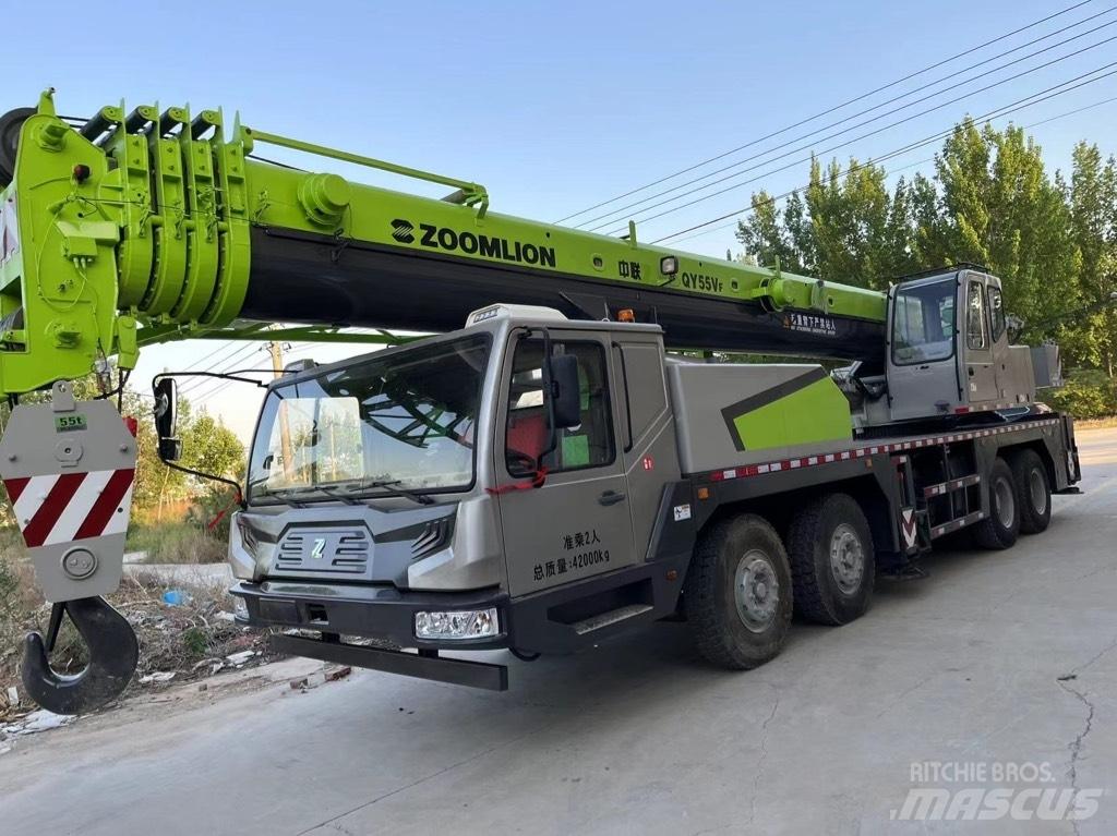 Zoomlion QY50V A/T 크레인