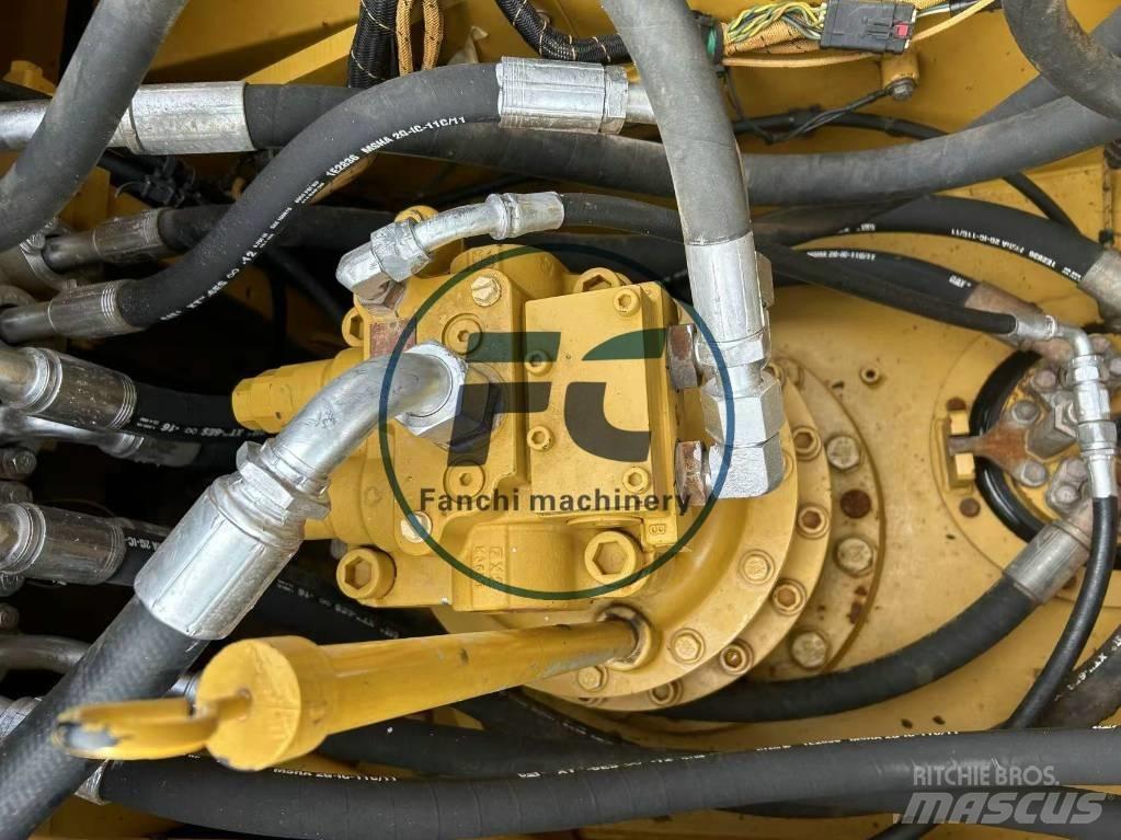 CAT 320 GC 대형 굴삭기 29톤 이상