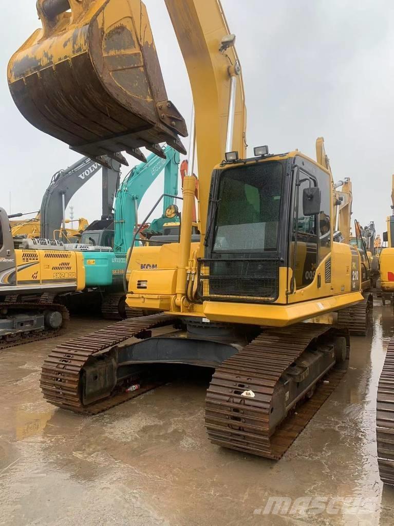 Komatsu PC 210-8 대형 굴삭기 29톤 이상