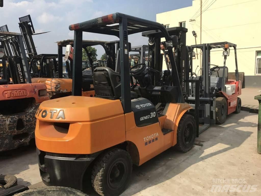 Toyota FD 30 디젤 지게차