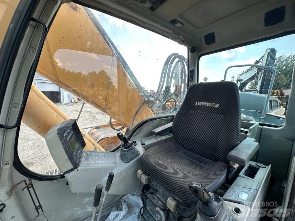 Liebherr R 924 C 대형 굴삭기 29톤 이상
