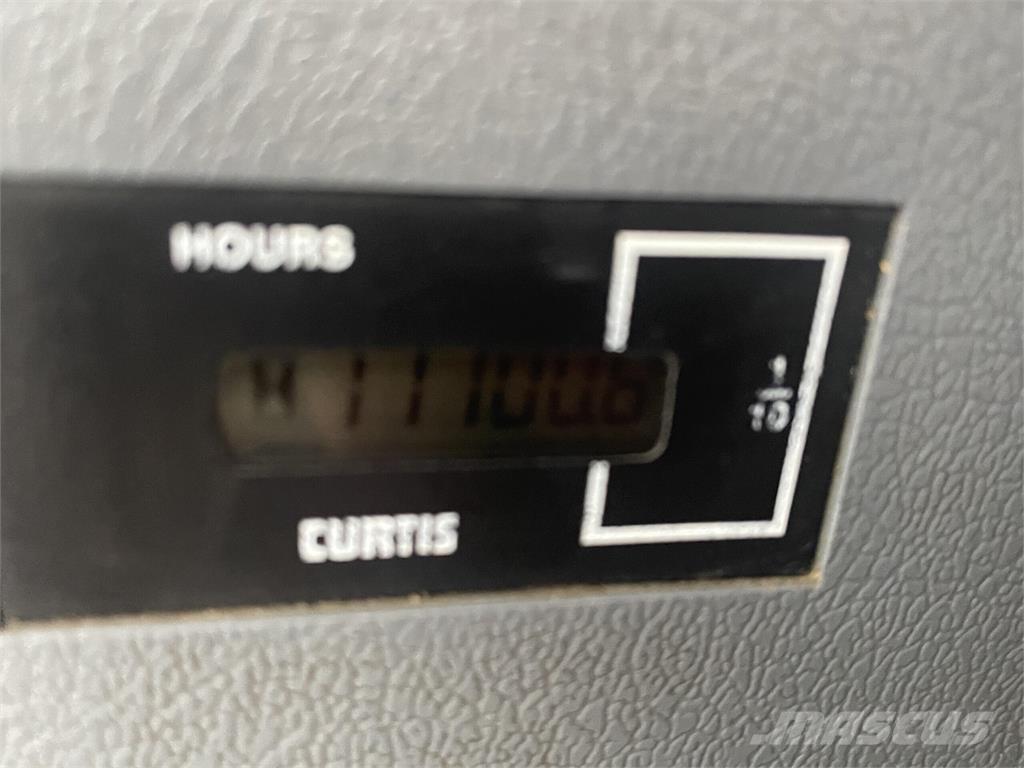 Hyundai HX520L 대형 굴삭기 29톤 이상