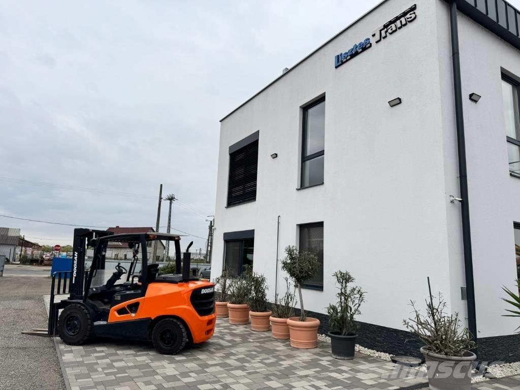 Doosan D 50,  130üó!!! 5t 디젤 지게차