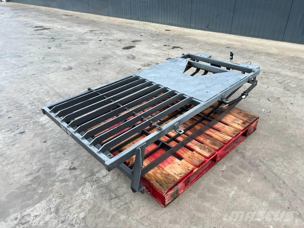 Doosan DX180 / DX225 캐빈 및 인테리어