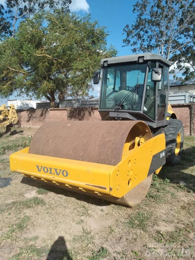 Volvo SD 105 토양 다짐기
