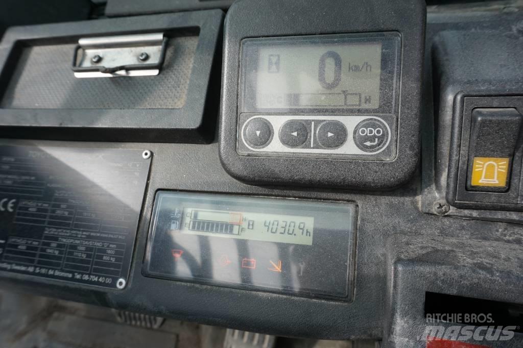 Toyota 02-8FDF30 디젤 지게차