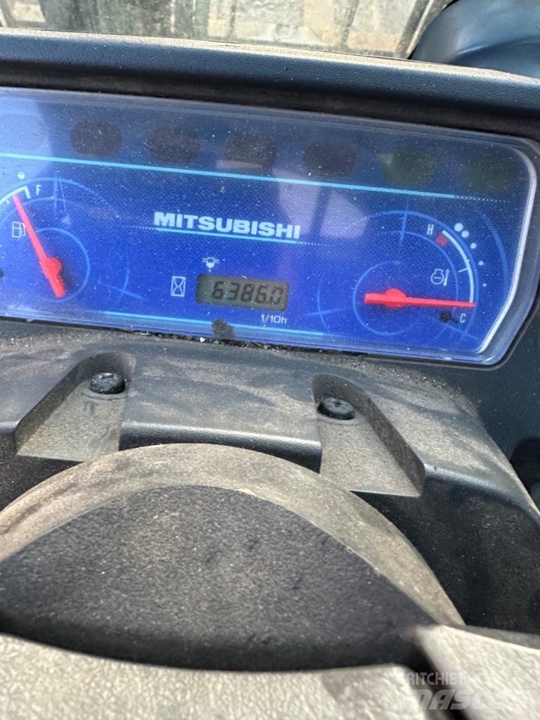 Mitsubishi FD25 디젤 지게차