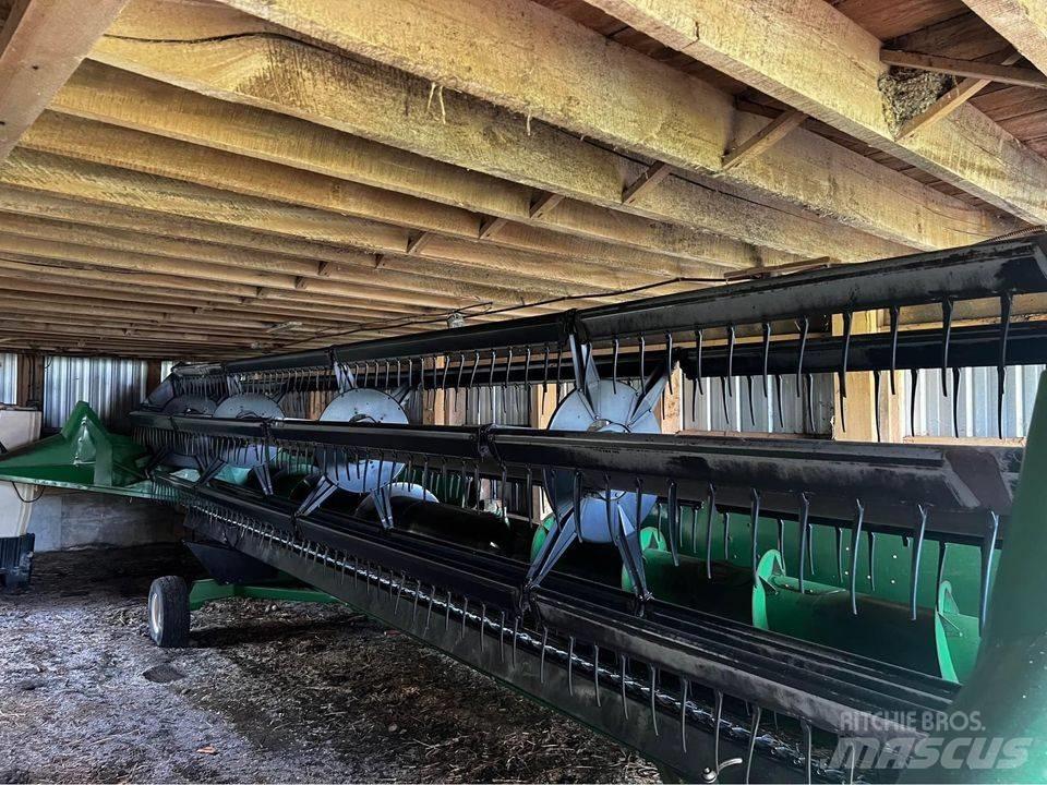 John Deere 925 콤바인 헤드