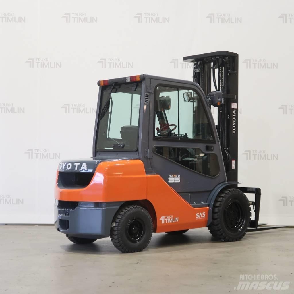 Toyota 02-8FDJF35 디젤 지게차